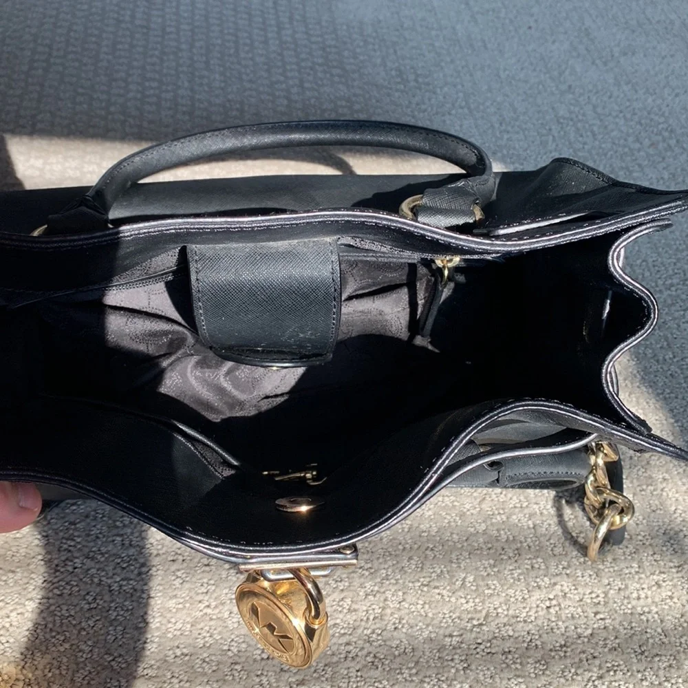 Purse - Picture 9 of 9